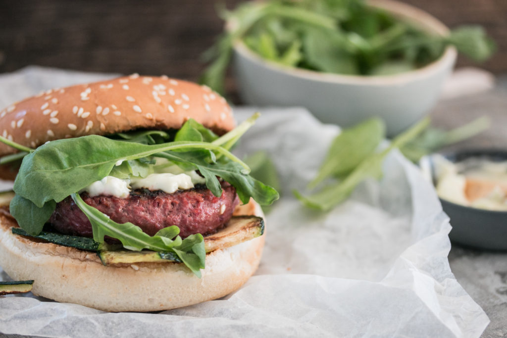 Schneller Burger - inklusive vielen gesunden Proteinen
