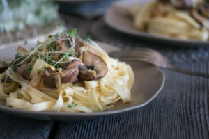 Alltagsrezept mit Tagliatelle und Pilzen