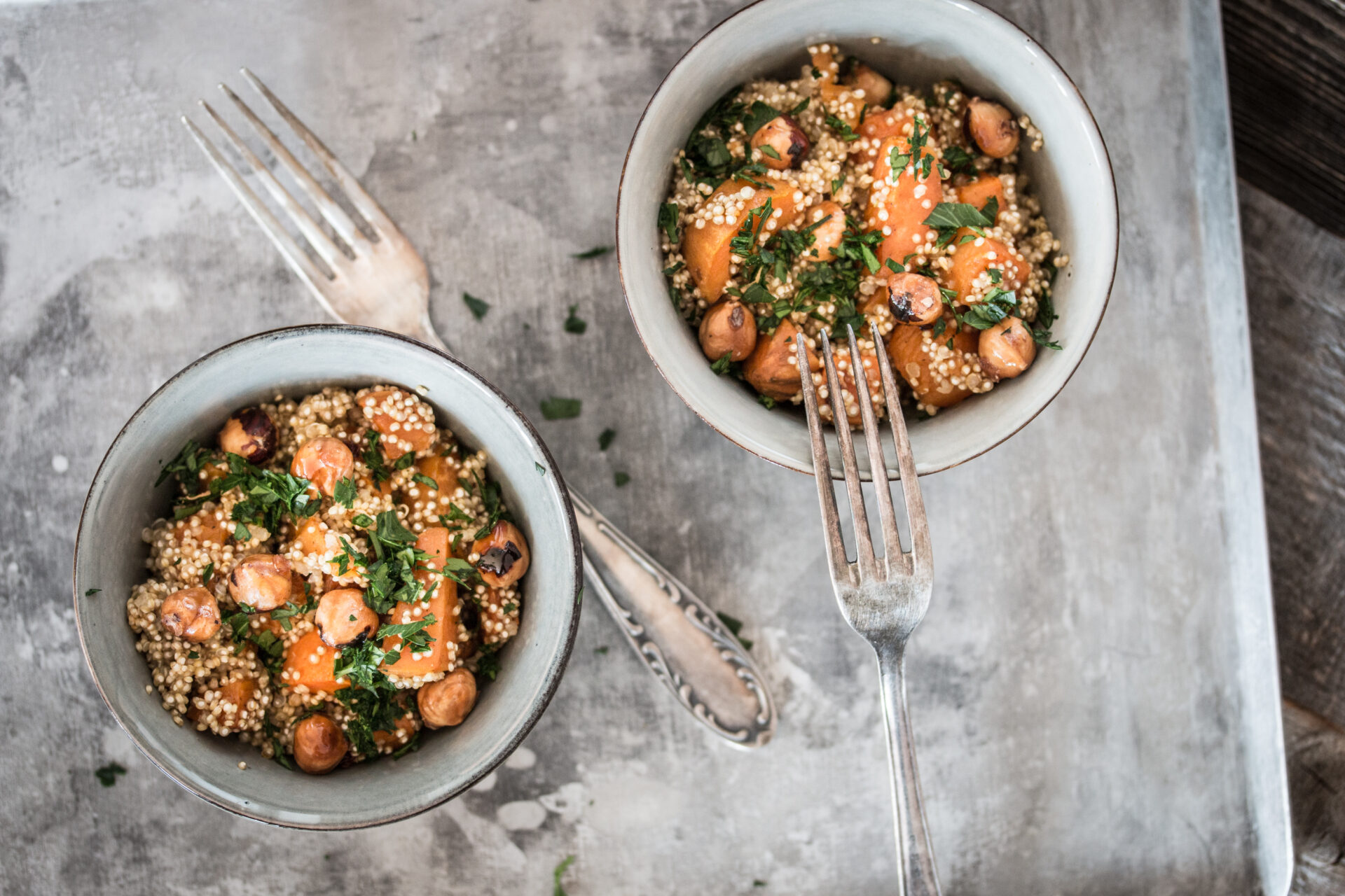 Süsskartoffel Quinoa Bowl Rezept