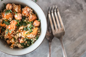 Süsskartoffel Quinoa Bowl Rezept