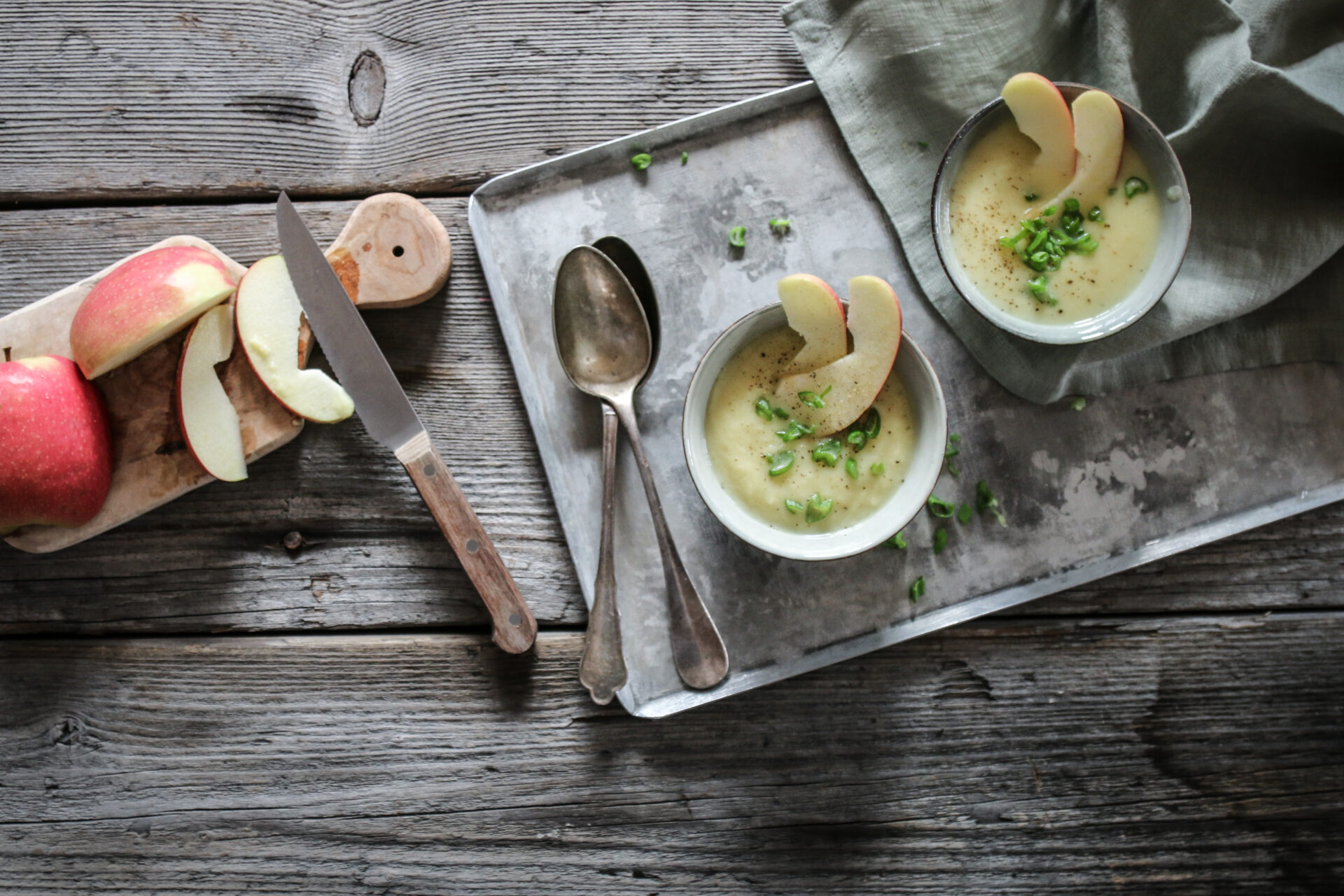 Pastinakensuppe mit Äpfeln Rezept