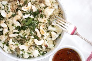 Blumenkohlsalat mit Quinoa und Cashews Rezept