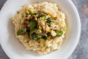 Kartoffelstock mit Apfel