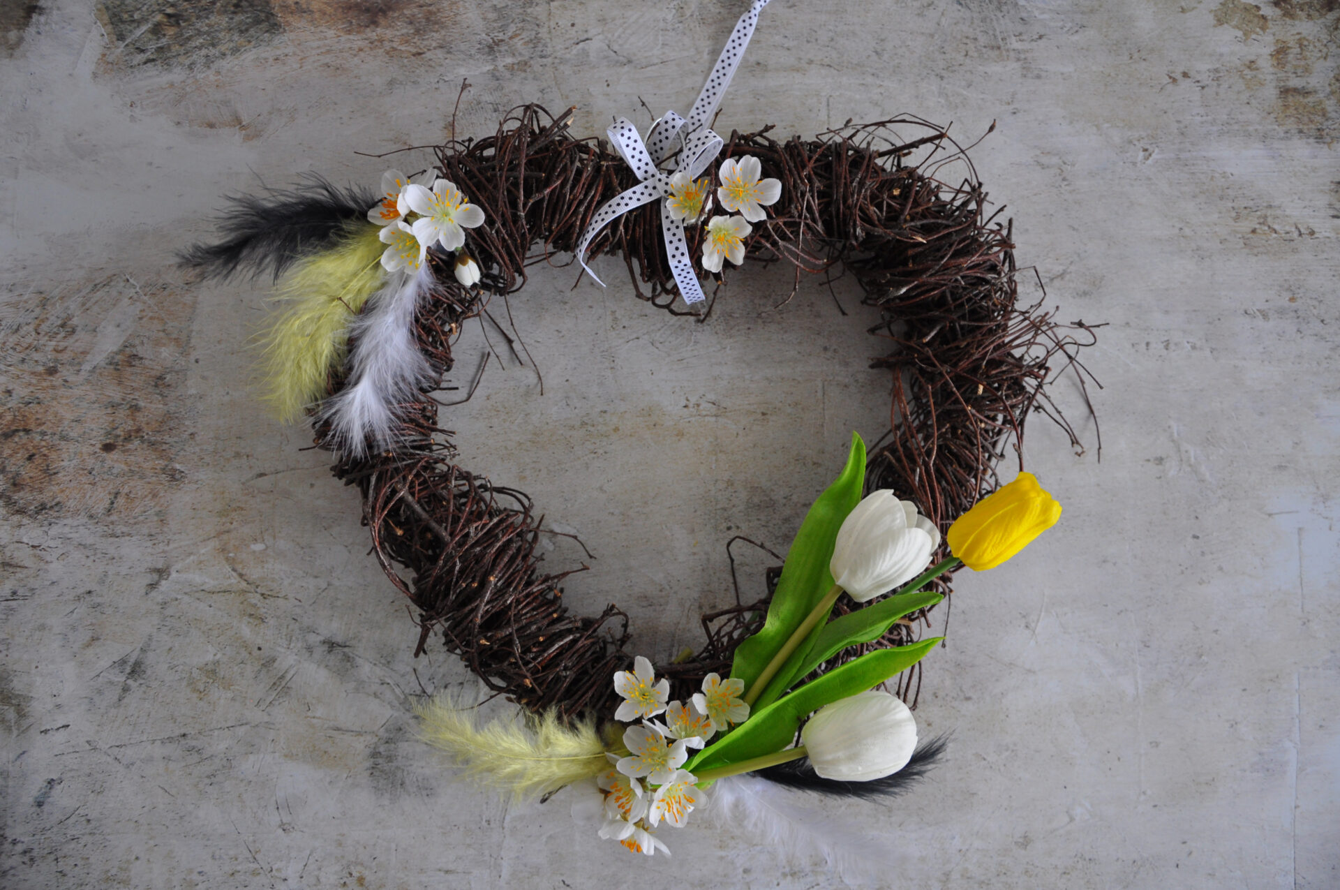 Frühlingskranz selber basteln