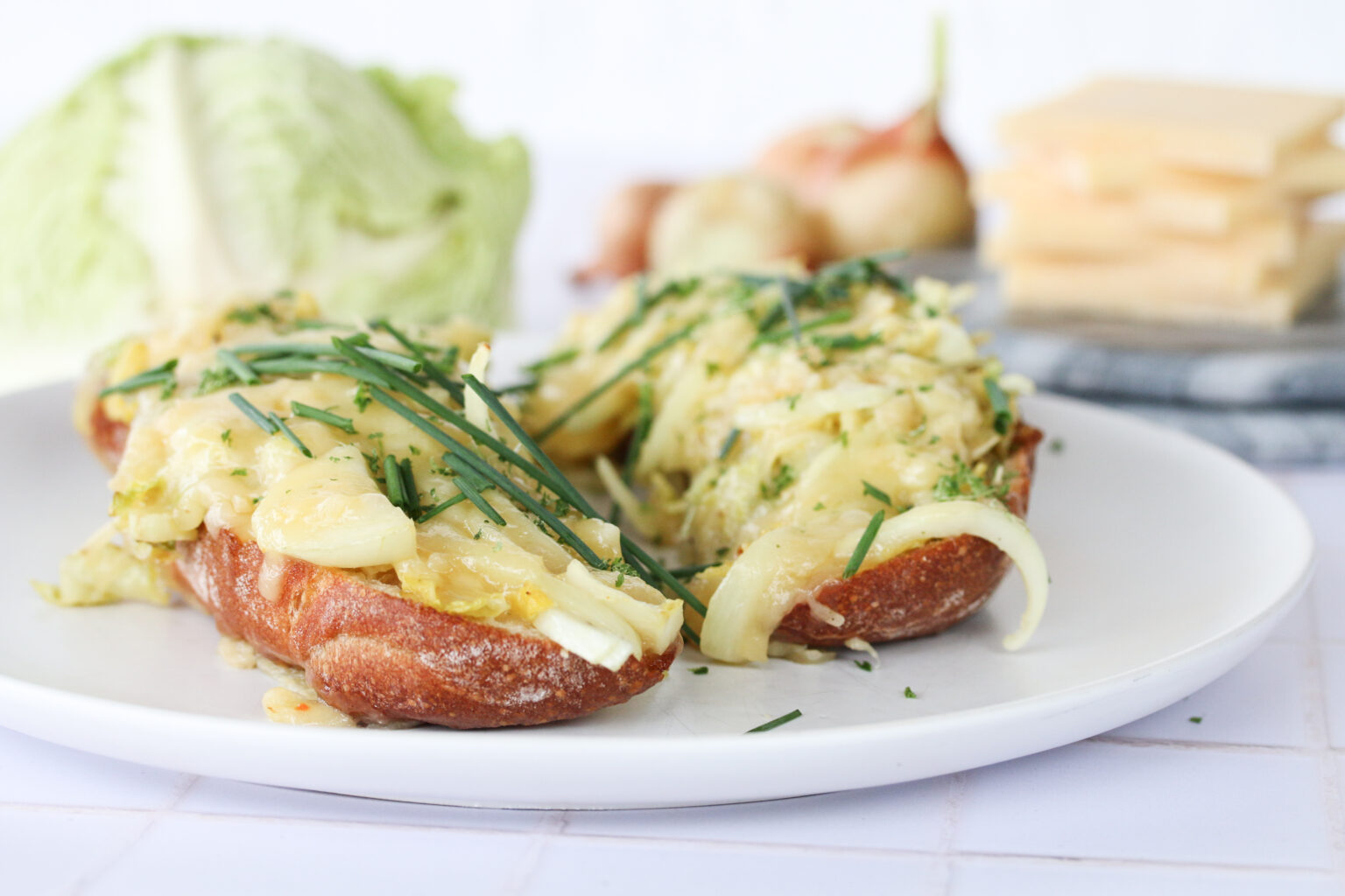 Raclette Zwiebel Baguette mit Wirz / LouMalou.ch