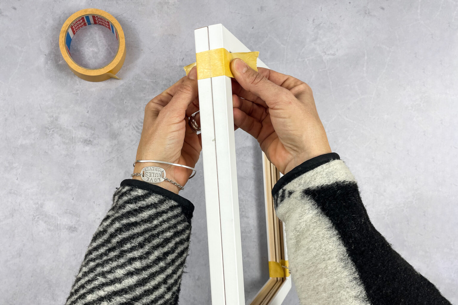DIY Bilderrahmen Zum Aufklappen LouMalou diy-bilderrahmen-zum-aufklappen-loumalou