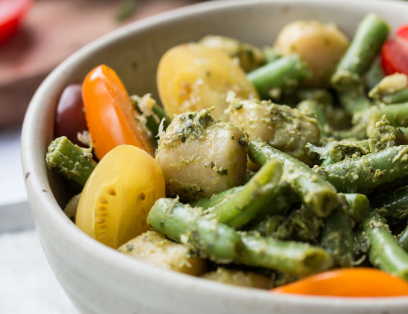 Gnocchi Salat Mit Bohnen Und Petersilien Zitronen Pesto Rezept Loumalou